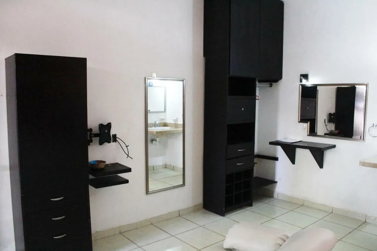 Popol Vuh Hotel Boutique Playa del Carmen 5*,